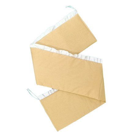 Aparatoare laterala pentru patut cu volanase bej