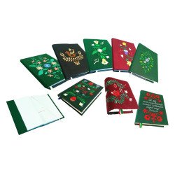 Calendar cu coperta brodata verde