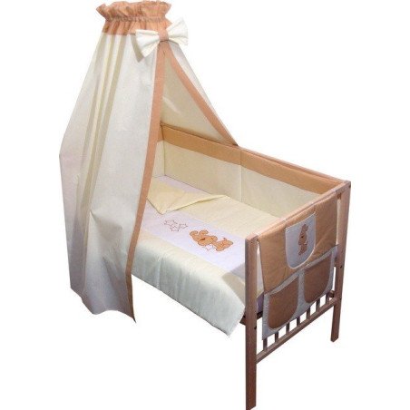 Lenjerie patut bebe brodat cu 7 piese crem