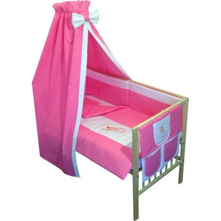 Lenjerie patut bebe brodat cu 7 piese roz