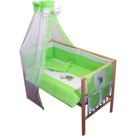 Lenjerie patut bebe brodat cu 7 piese verde cu baldachin din voal