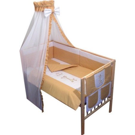 Lenjerie patut bebe brodat cu 7 piese bej cu baldachin din voal